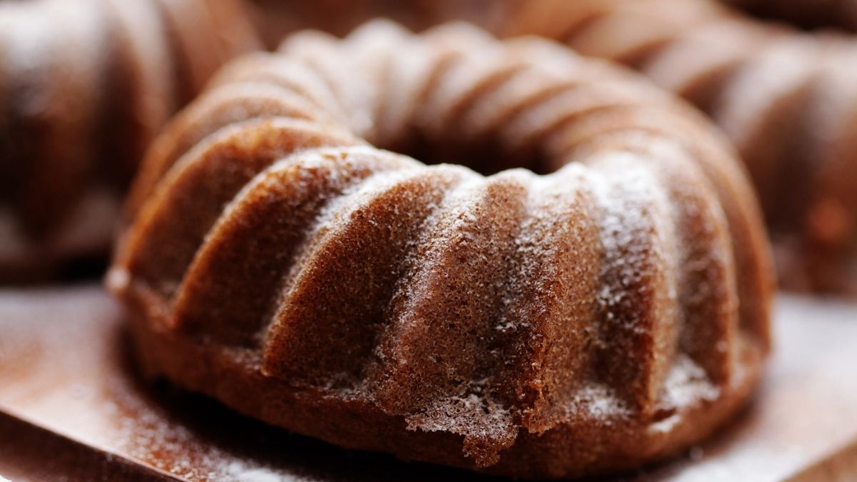 BOLO DE CHOCOLATE CASEIRO ( FAÇA E VENDA ) com CozinhandoComNane :) 