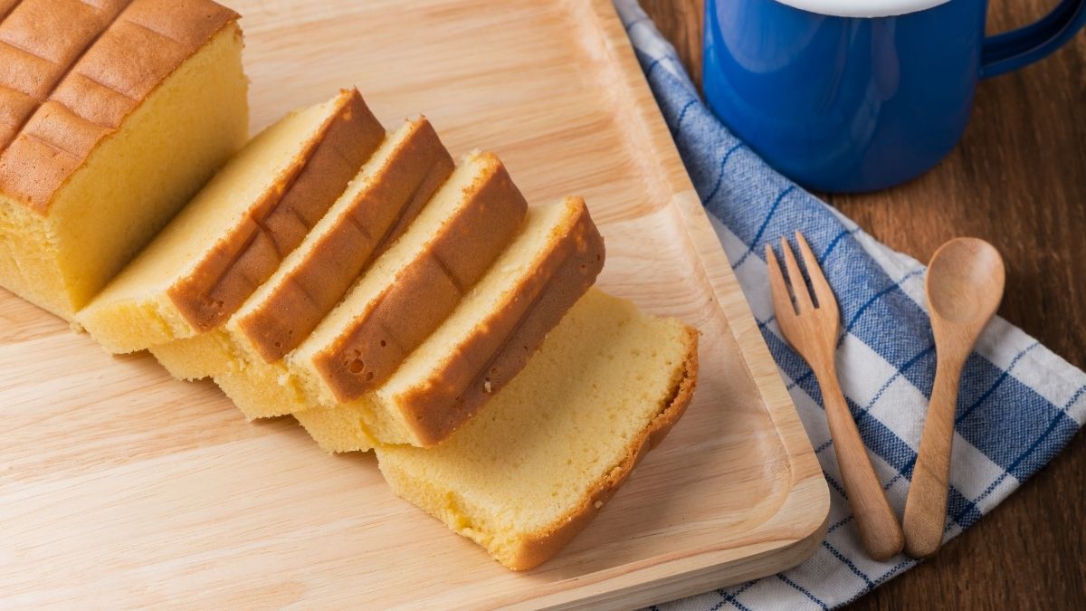 Receita de bolo de trigo fofinho e amanteigado para fazer em casa