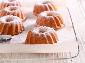 Mini bolos para vender na assadeira