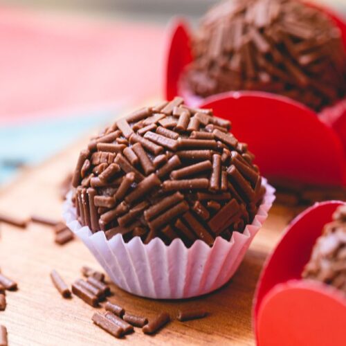 Brigadeiro de chocolate 50% é saboroso