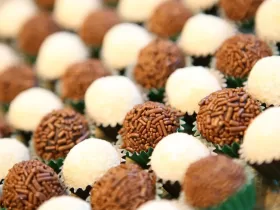 Brigadeiros um dos doces para vender na escola ou faculdade